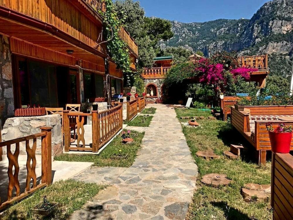Kabak Armes Hotel Фаралья Екстер'єр фото
